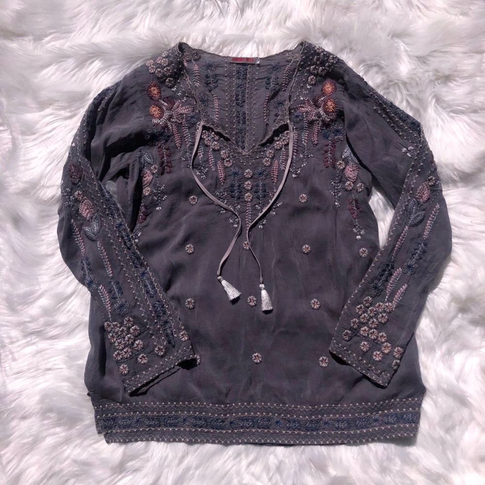 Johnny Was Gray Rayon Embroidered Blouse